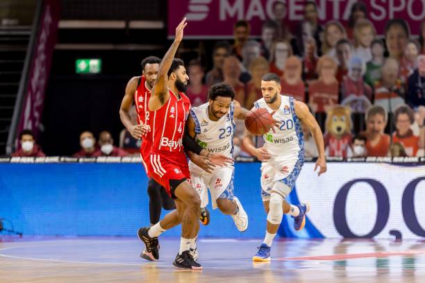 而23岁的 而23岁的