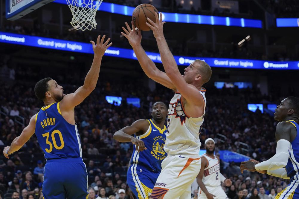 谨慎显得更 谨慎显得更