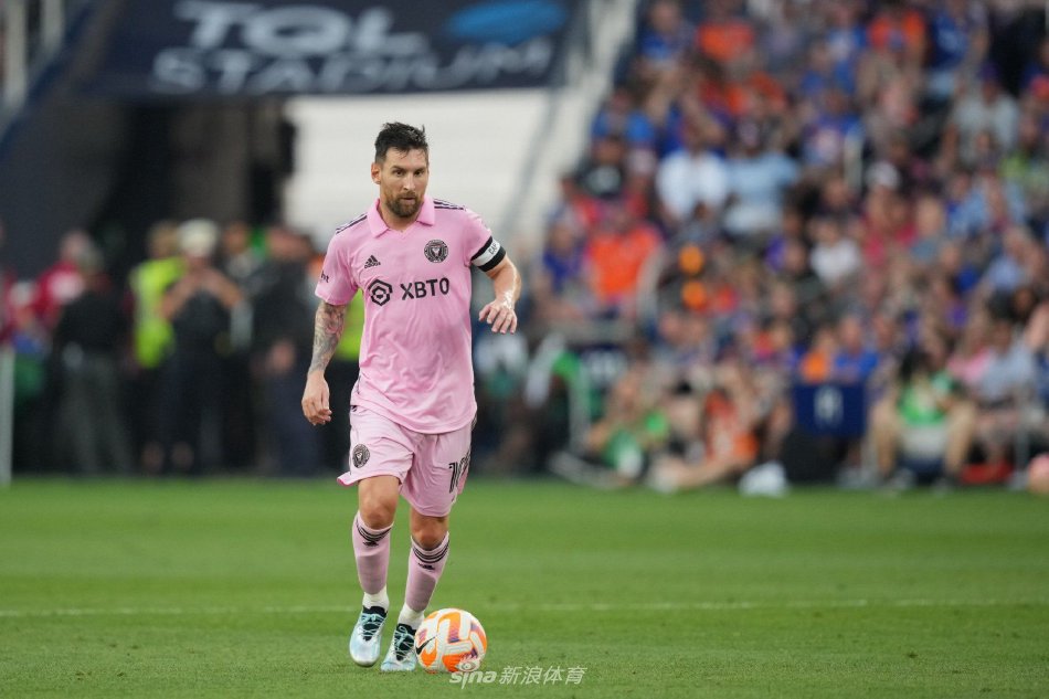 乌迪内斯 乌迪内斯